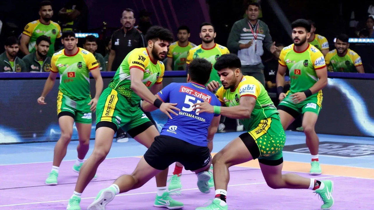 Puneri Paltan Upsets Haryana Steelers 35-25 in PKL Match 4